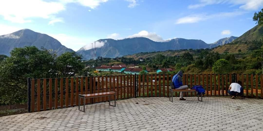 Rinjani Hill Hotel Sembalunlawang Ngoại thất bức ảnh