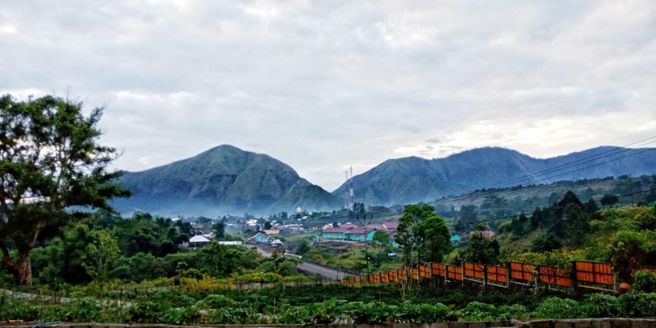 Rinjani Hill Hotel Sembalunlawang Ngoại thất bức ảnh